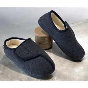 LongBay Women's 9 Adjustable Diabetic Slippers Memory Foam Arthritis Edema Fuzzy